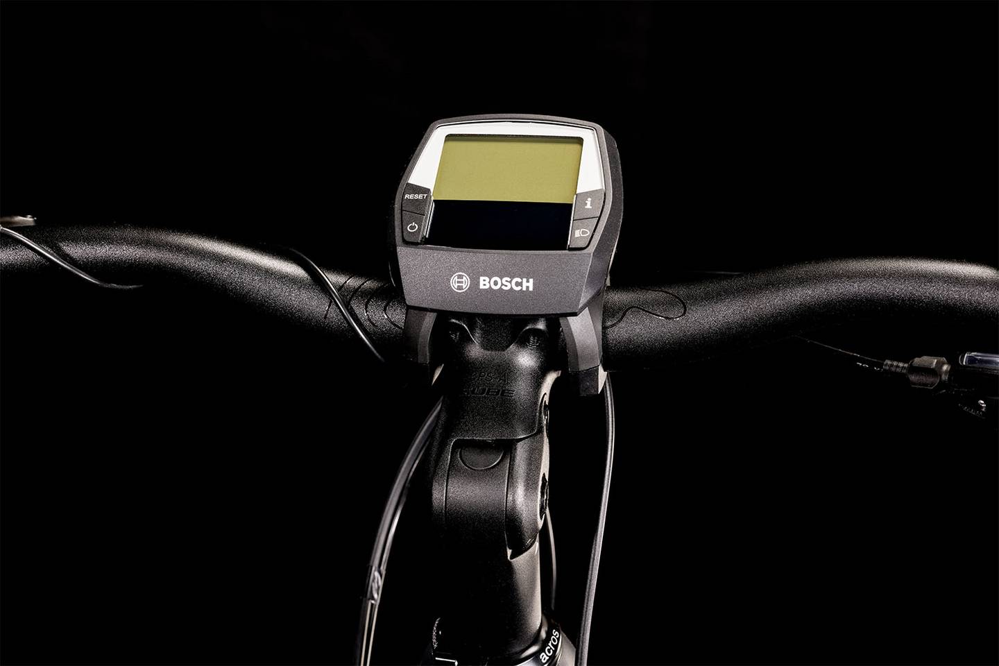 CUBE KATHMANDU HYBRID PRO 625 2022 – Image 6